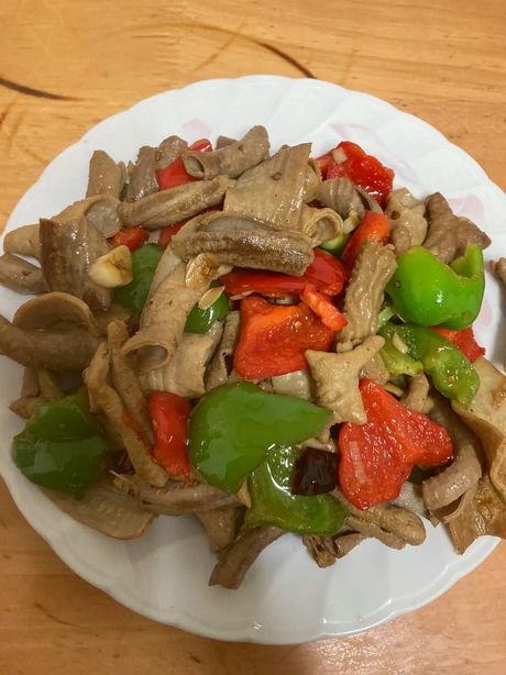 牛肠美食攻略：如何烹饪出美味的牛肠