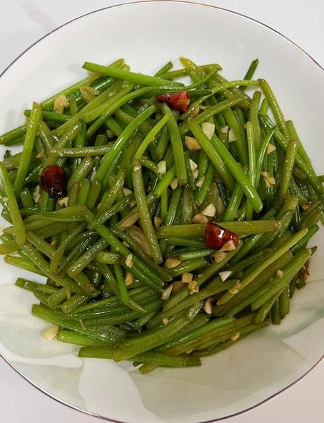 地瓜梗怎么做好吃，地瓜梗的美味做法大全