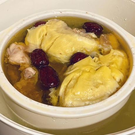 榴莲肉可以煲鸡汤吗？