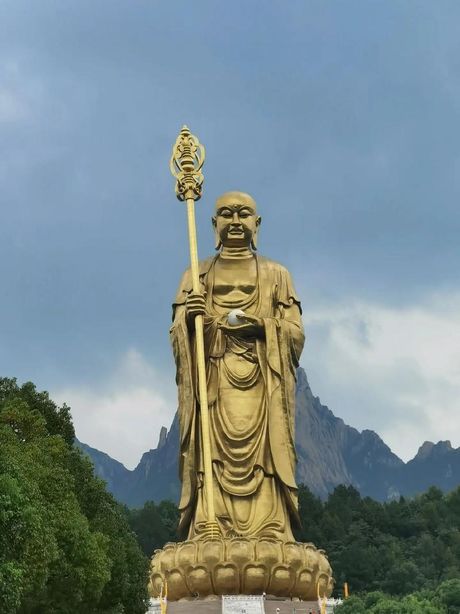 地藏菩萨为什么不能拜