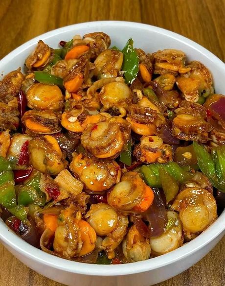 扇贝怎么吃：从挑选到烹饪的全面指南