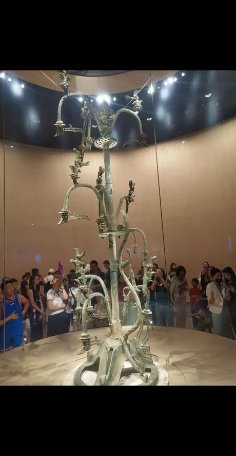 辉煌：光彩夺目的历史与意义