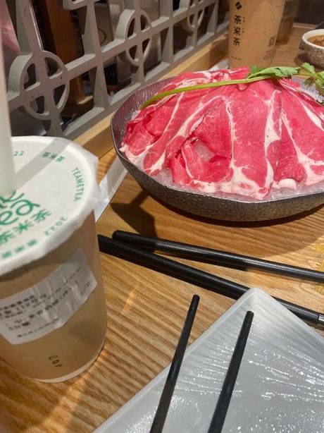 呷哺呷哺怎么念，呷哺呷哺的发音和含义