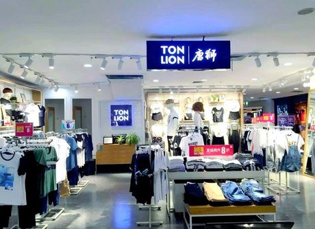探索TONLION唐狮：国潮品牌的时尚新篇章
