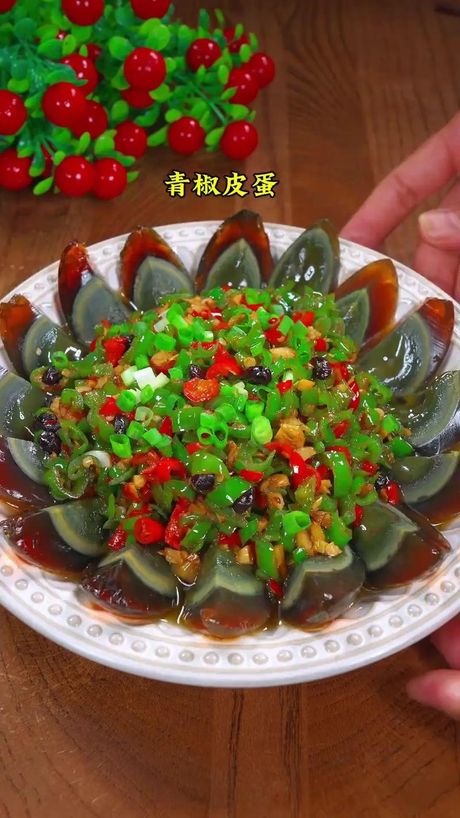 凉拌皮蛋怎么做好吃