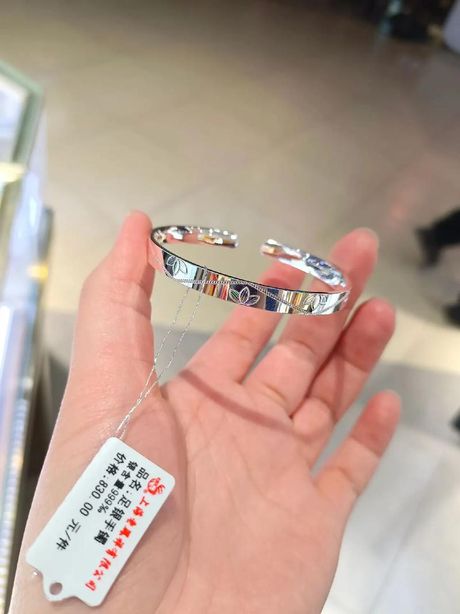 老凤祥999纯银价格揭秘
