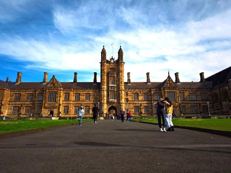 Oxford: 不只是城市，更是一座学术的殿堂