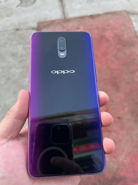 OPPO R17：引领时尚与科技的智能手机