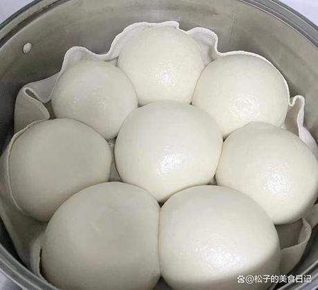 食用小苏打怎么做馒头，食用小苏打在馒头制作中的应用
