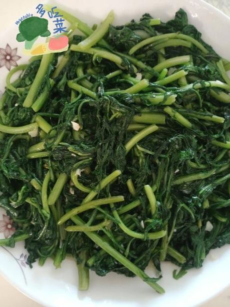 炒茼蒿：美味与营养兼备的绿色佳肴