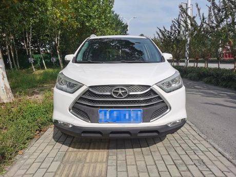 江淮s3：一款性价比极高的紧凑型轿车
