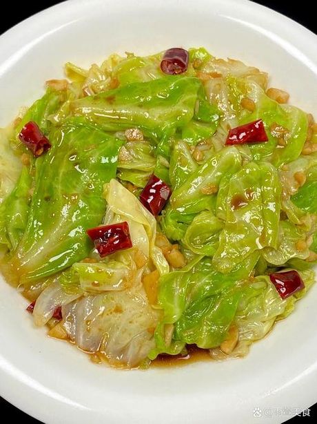 包菜怎样炒好吃又简单