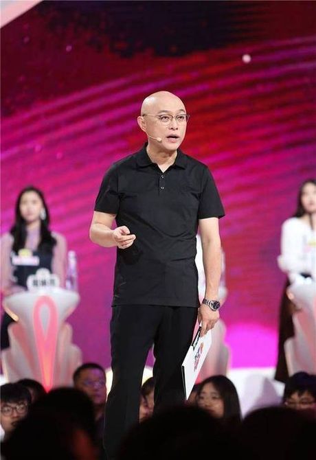 孟非身高解析：官方数据与公众质疑
