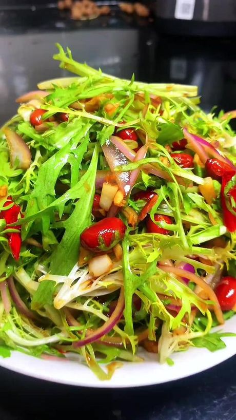 苦菊热菜：色香味俱佳的家常菜