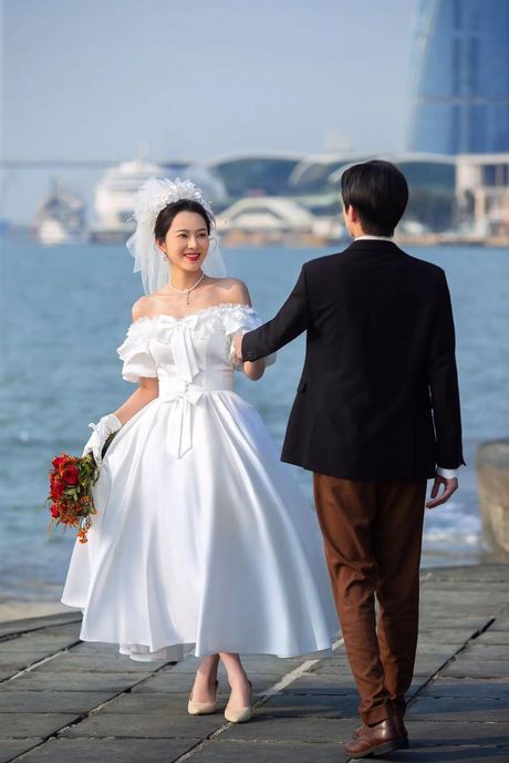 薇薇新娘婚纱摄影：捕捉幸福的瞬间