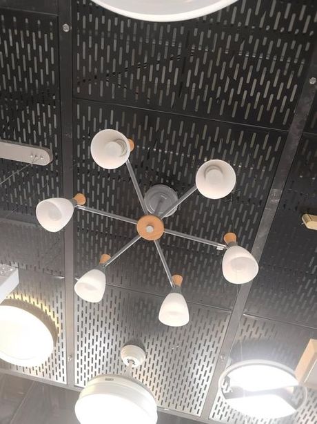 5瓦灯泡耗电一度需要多少小时？