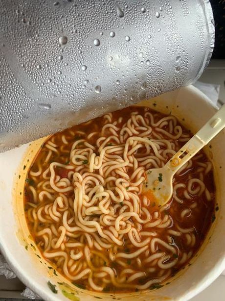 高铁上可以吃泡面吗？