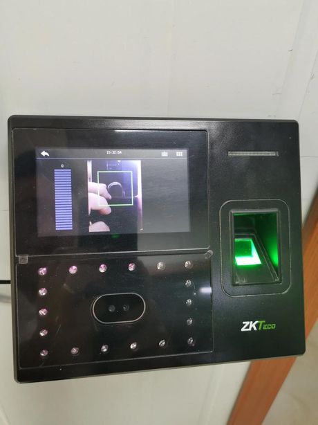 ZKTECO考勤机使用方法
