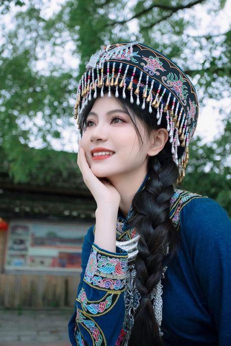 仫佬族怎么读
