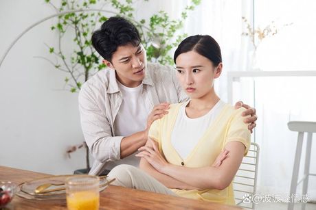 尴尬：社交中的微妙情感