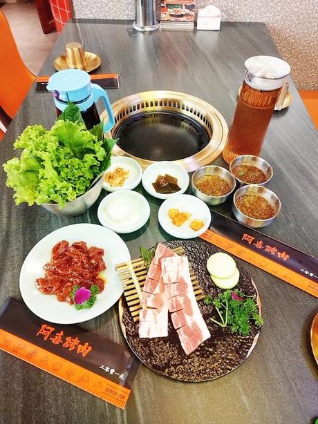 韩国烤肉怎么吃：一场味蕾的盛宴