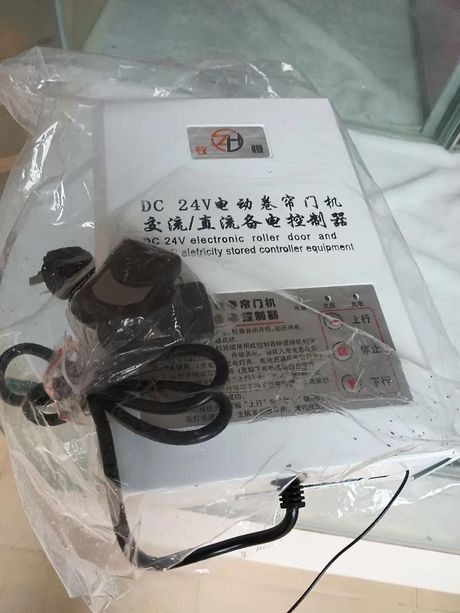电动卷帘门没电怎么开