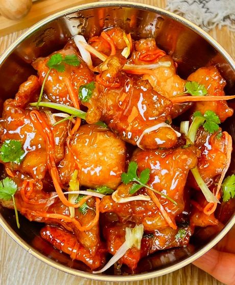 锅包肉：东北菜系中的经典美食