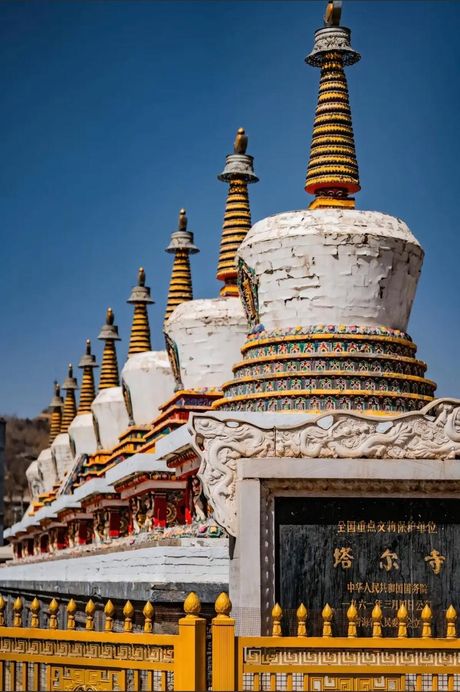 塔尔寺：藏传佛教的圣地