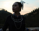 壮族姑娘出嫁为什么要穿黑色嫁衣?，壮族姑娘出嫁为什么要穿黑色嫁衣？